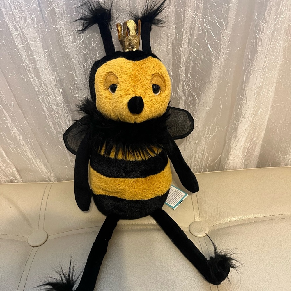 Jellycat Queen Bee London Plush Stuffed Animal Baby Toy Plushie NWT New w/ Tags